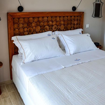 Hatzoudis Luxury Suites Chrisi Ammoudia Exteriör bild
