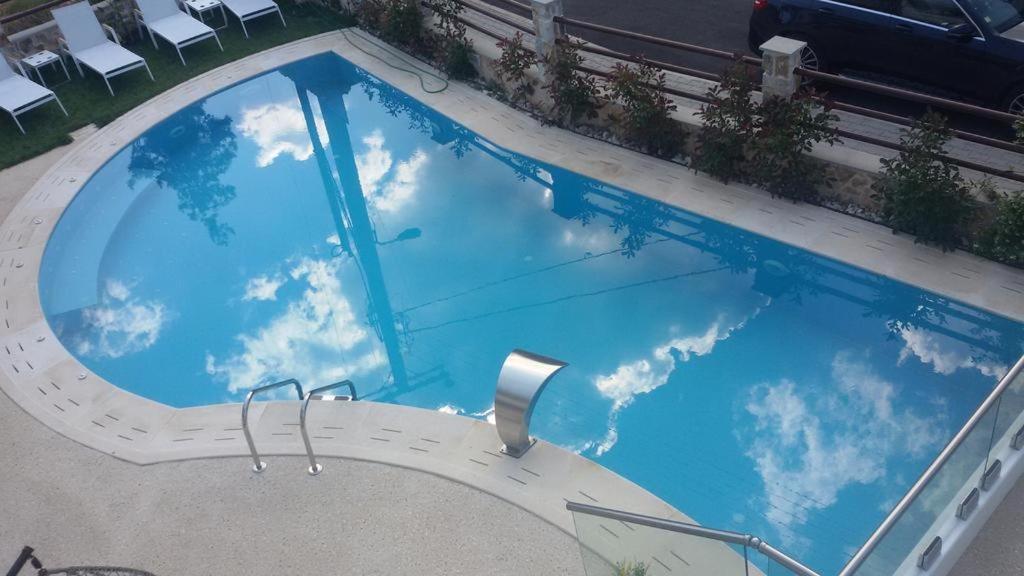 Hatzoudis Luxury Suites Chrisi Ammoudia Exteriör bild