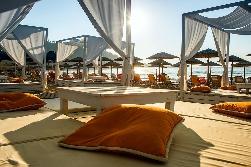 Hatzoudis Luxury Suites Chrisi Ammoudia Exteriör bild